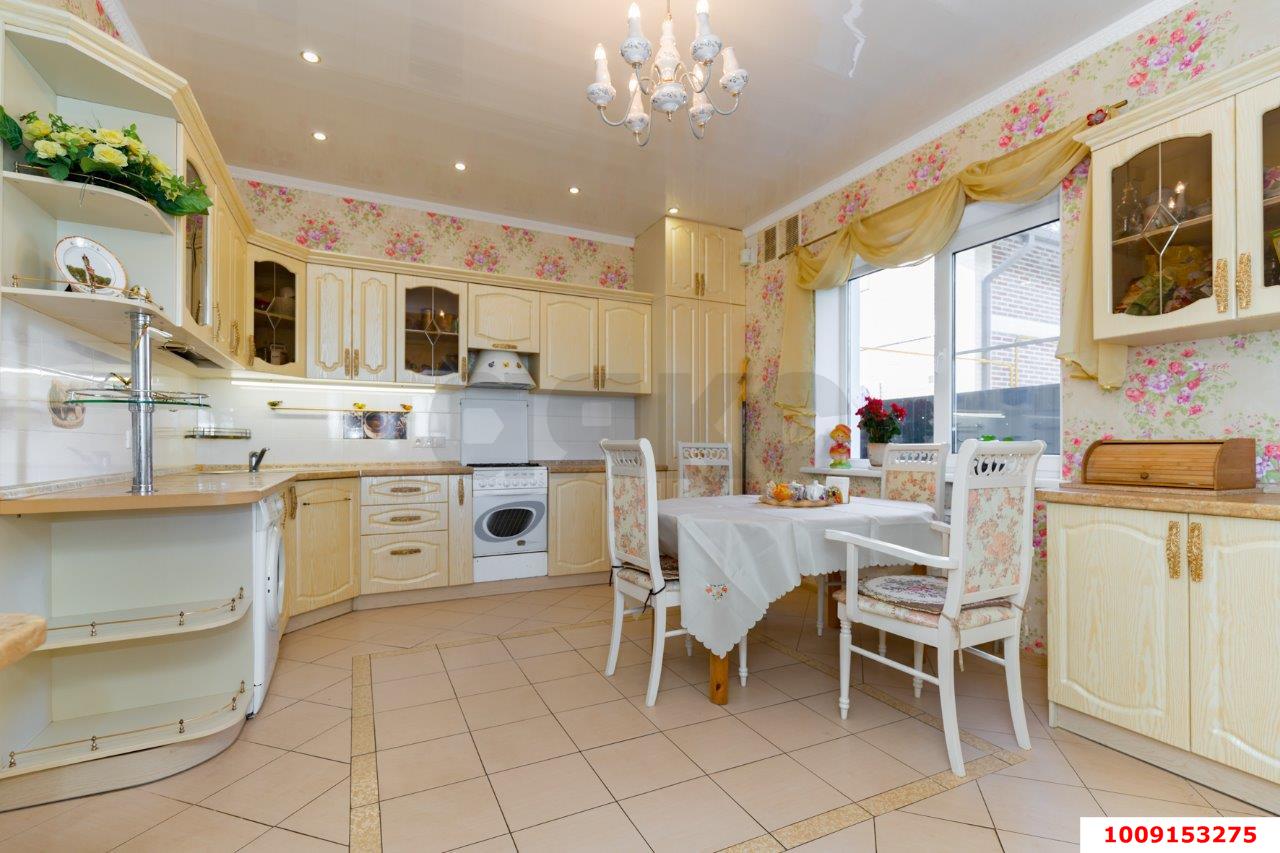 Фото №9: Дом 285 м² + 4.22 сот. - Елизаветинская, Прикубанский внутригородской округ, ул. Красная, 321