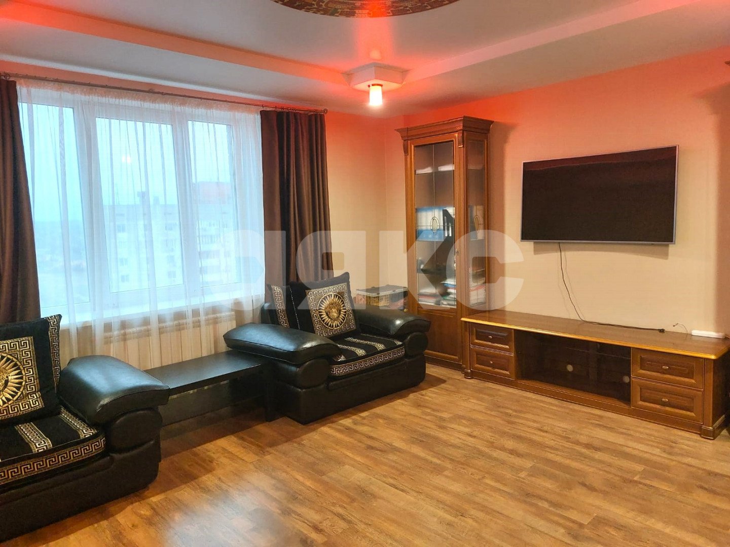 Фото №2: 2-комнатная квартира 77 м² - Волгоград, 207-й, ул. Новоузенская, 6Б