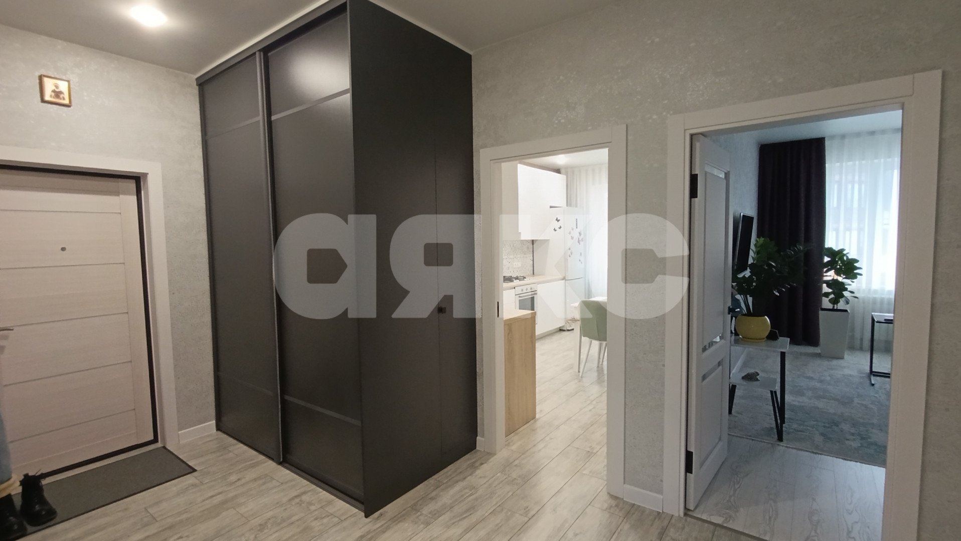 Фото №8: 2-комнатная квартира 64 м² - Горячий Ключ, коттеджный посёлок Царское, ул. Владимирская, 20