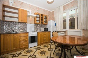 Фото №1: 1-комнатная квартира 37 м² - Краснодар, мкр. Дубинка, ул. Маяковского, 71