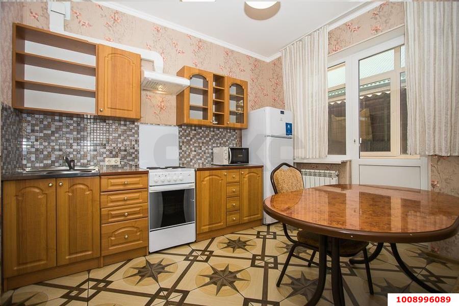 Фото №1: 1-комнатная квартира 37 м² - Краснодар, Дубинка, ул. Маяковского, 71