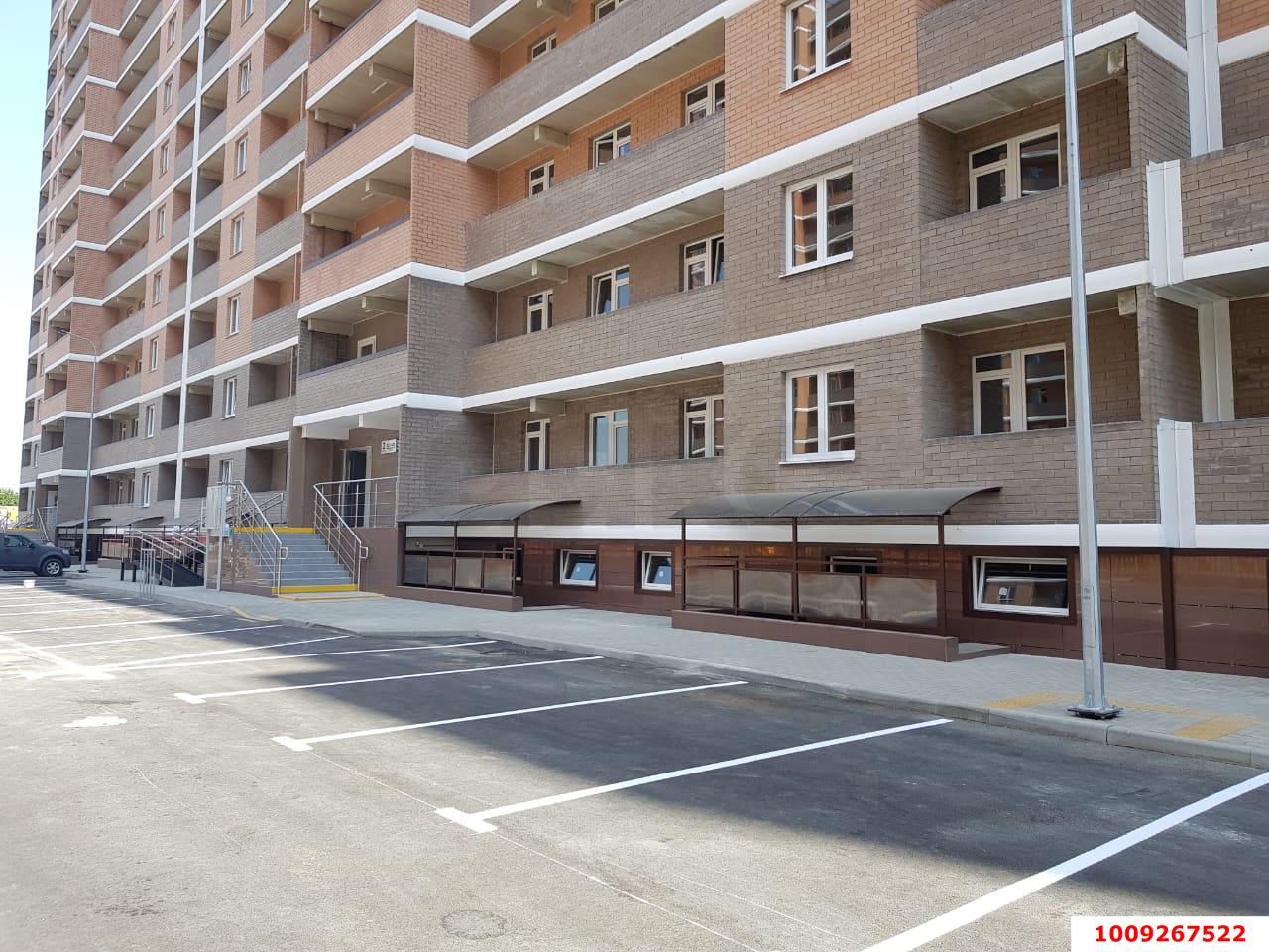 Фото №3: Торговое помещение 90 м² - Краснодар, Славянский, ул. Заполярная, 37к3