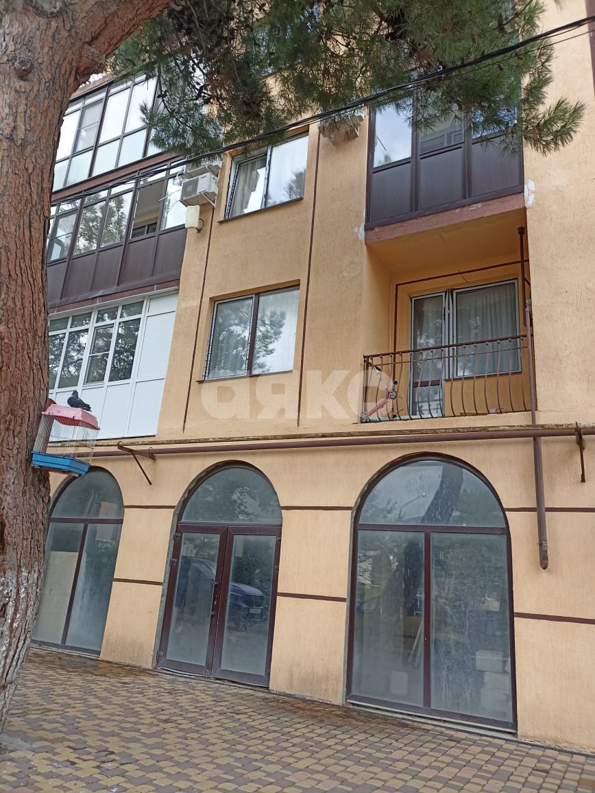 Фото №4: 1-комнатная квартира 42 м² - Геленджик, ул. Дзержинского, 2