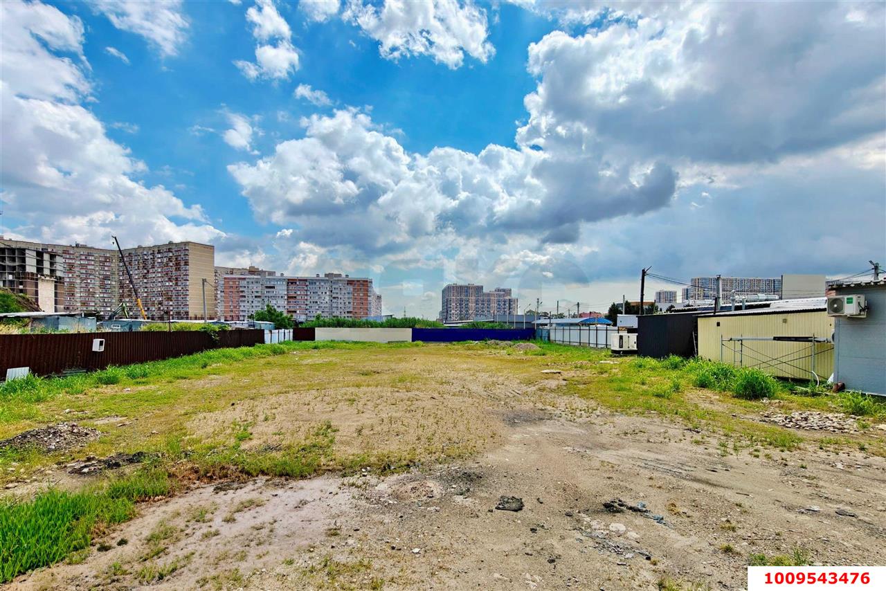 Фото №3: Коммерческая земля <span class="whitespace-nowrap">30 сот.</span> - Краснодар, мкр. Прикубанский внутригородской округ, ул. Кирилла Россинского, 11/1