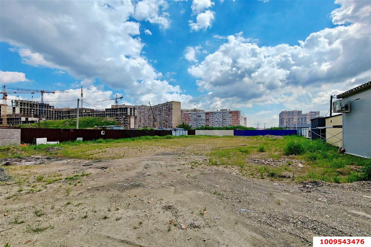 Фото №6: Коммерческая земля <span class="whitespace-nowrap">30 сот.</span> - Краснодар, мкр. Прикубанский внутригородской округ, ул. Кирилла Россинского, 11/1