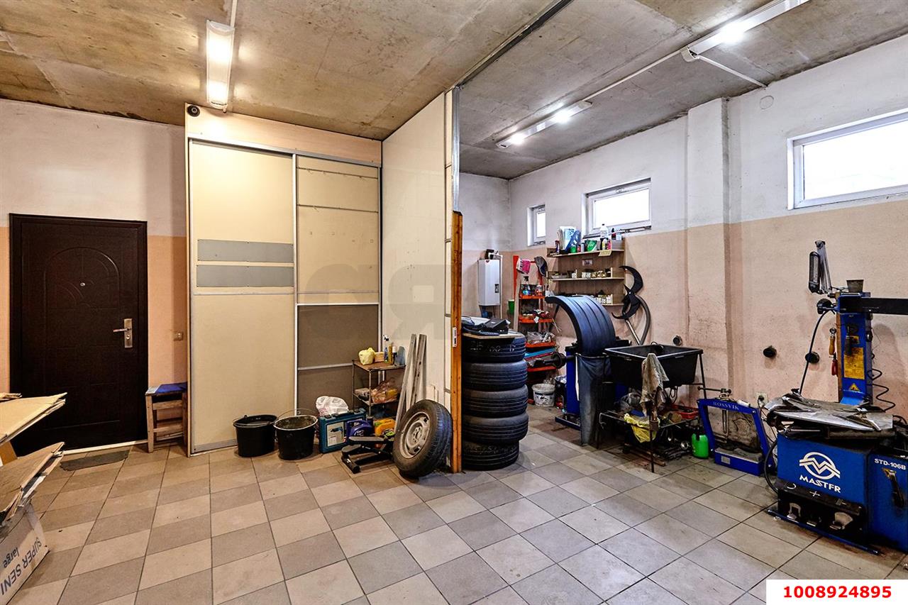 Фото №13: Дом 185 м² + 3 сот. - Краснодар, Западный внутригородской округ, мкр. Фестивальный, ул. Аэродромная, 135