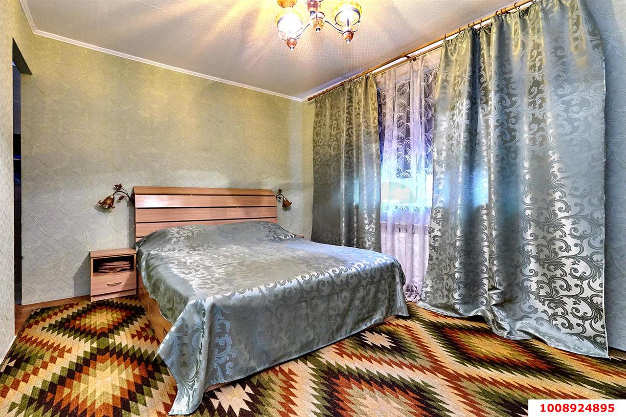 Фото №10: Дом 185 м² + 3 сот. - Краснодар, Западный внутригородской округ, мкр. Фестивальный, ул. Аэродромная, 135