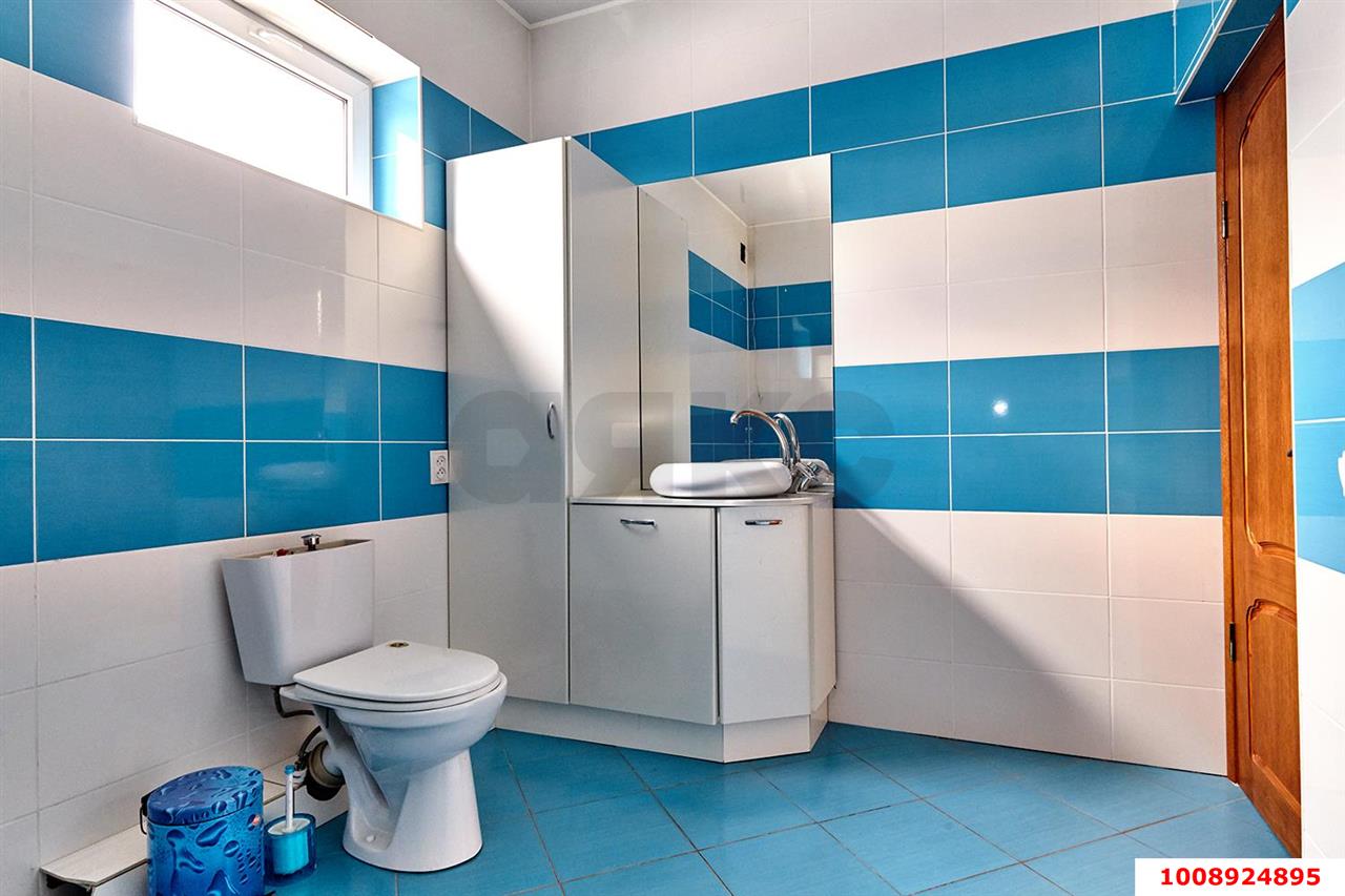 Фото №3: Дом 185 м² + 3 сот. - Краснодар, Западный внутригородской округ, мкр. Фестивальный, ул. Аэродромная, 135