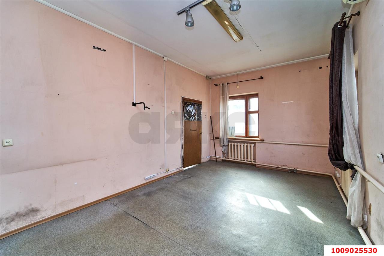 Фото №11: Дом 419 м² + 4.1 сот. - Краснодар, Прикубанский внутригородской округ, Калинино, мкр. Завод Радиоизмерительных Приборов, ул. Рассветная, 2