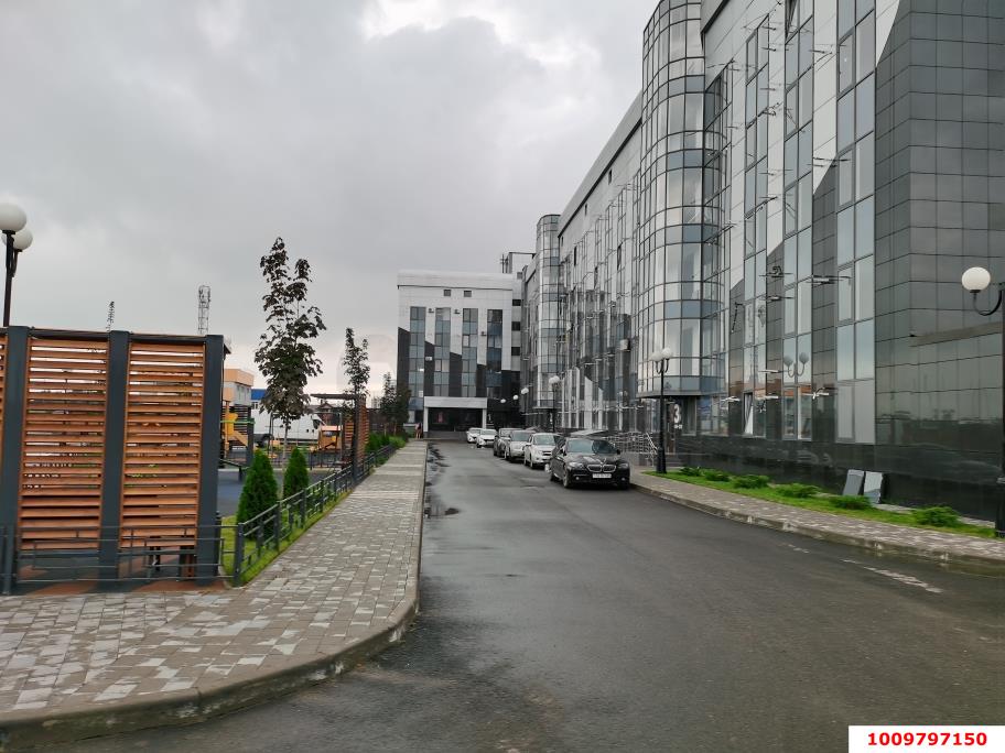 Фото №6: Коммерция 52 м² - Краснодар, Пашковский, мкр. Карасунский внутригородской округ, ул. Леонида Лаврова, 4