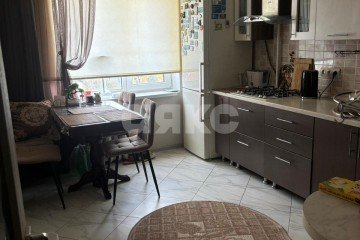 Фото №1: 3-комнатная квартира 65 м² - Майкоп, ул. Чкалова, 74