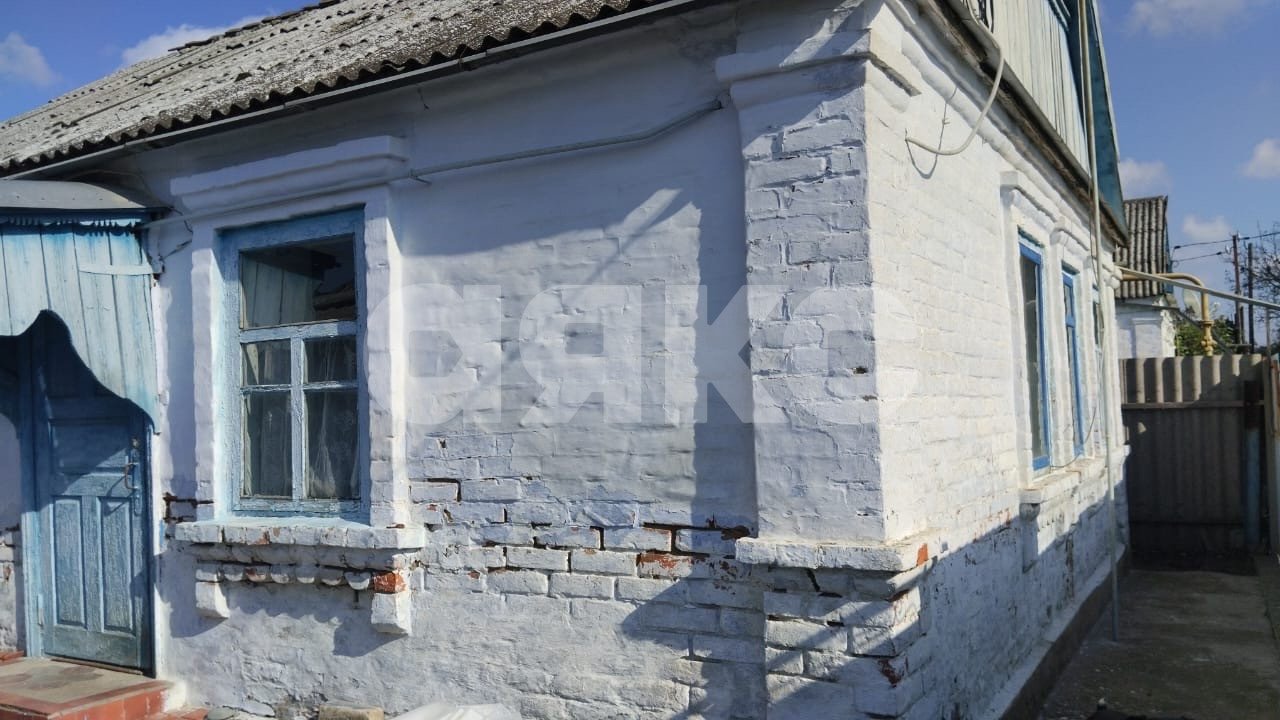 Фото №3: Дом 50 м² + 15.2 сот. - Темрюк, Комсомольский, ул. А-289, 126-й километр