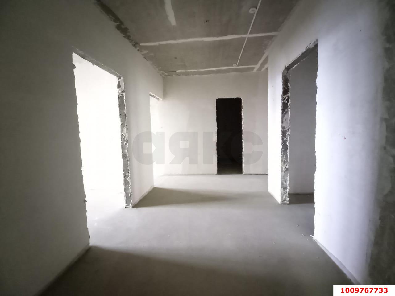 Фото №9: 2-комнатная квартира 77 м² - Краснодар, Школьный, ул. 9 Мая, 48/1к1