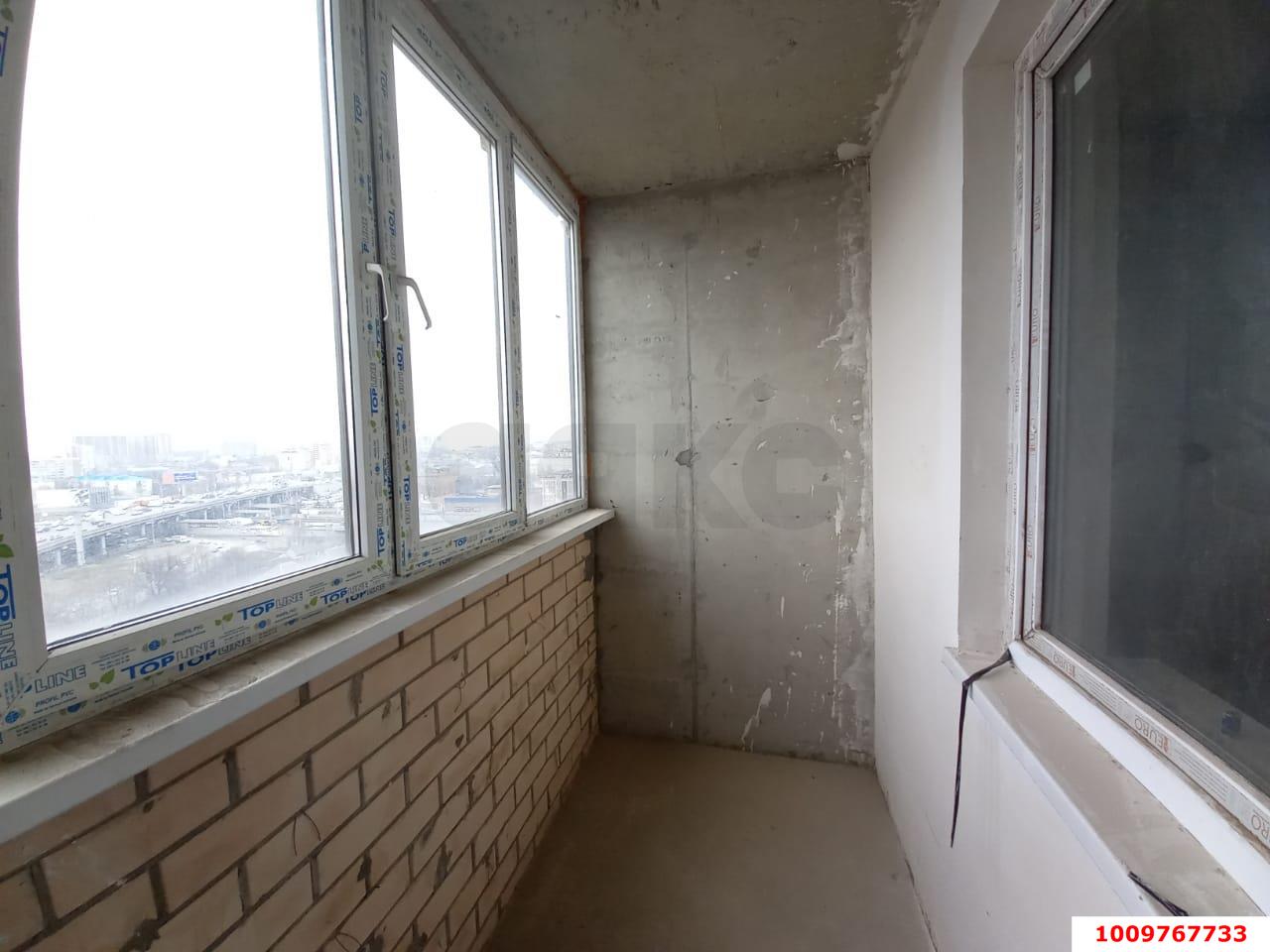 Фото №2: 2-комнатная квартира 77 м² - Краснодар, Школьный, ул. 9 Мая, 48/1к1