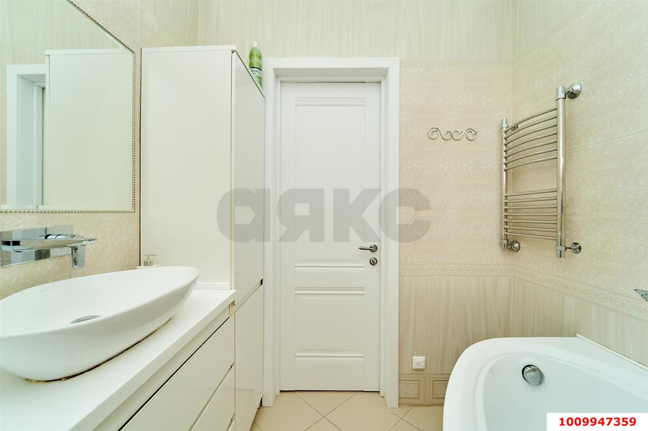 Фото №8: 3-комнатная квартира 105 м² - Краснодар, Центральный, ул. Леваневского, 187