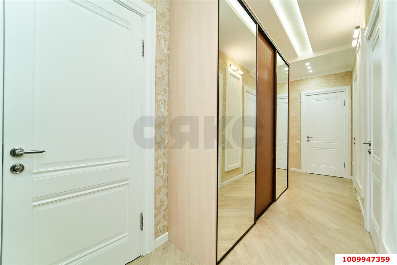 Фото №7: 3-комнатная квартира 105 м² - Краснодар, Центральный, ул. Леваневского, 187