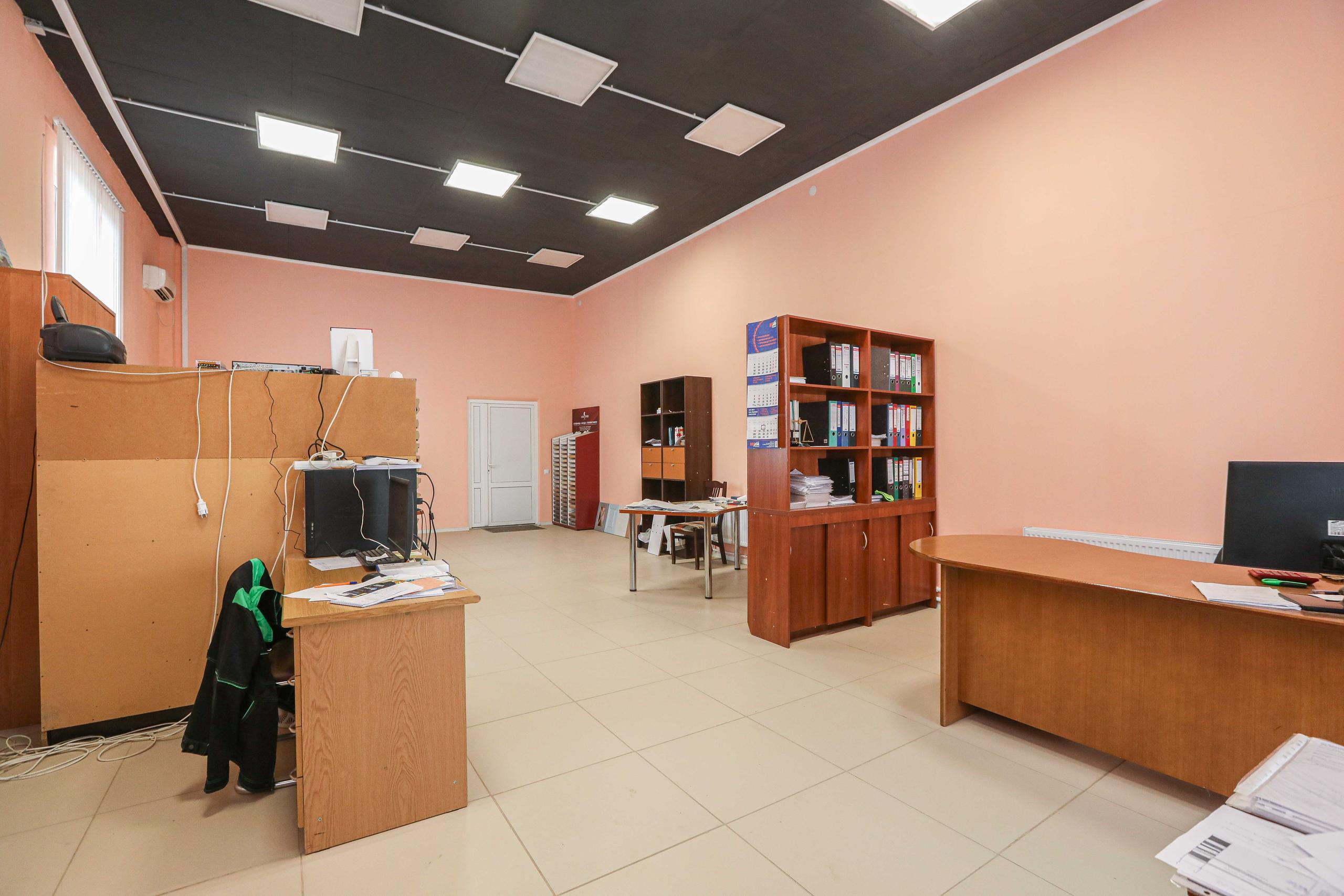 Фото №2: Коммерция 1000 м² - Краснодар, Прикубанский внутригородской округ, мкр. Музыкальный, ул. Московская