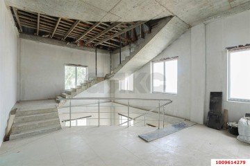 Фото №4: Отдельное здание 1500 м² - Краснодар, мкр. имени Петра Метальникова, ул. Московская