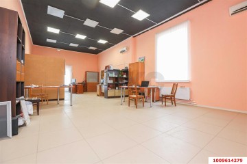 Фото №1: Отдельное здание 1000 м² - Краснодар, мкр. имени Петра Метальникова, ул. Московская