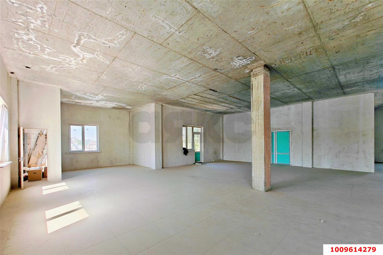Фото №12: Отдельное здание 1500 м² - Краснодар, имени Петра Метальникова, ул. Московская