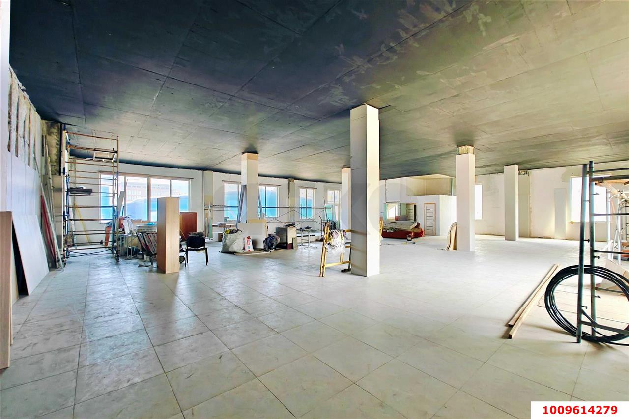 Фото №7: Отдельное здание 1000 м² - Краснодар, имени Петра Метальникова, ул. Московская