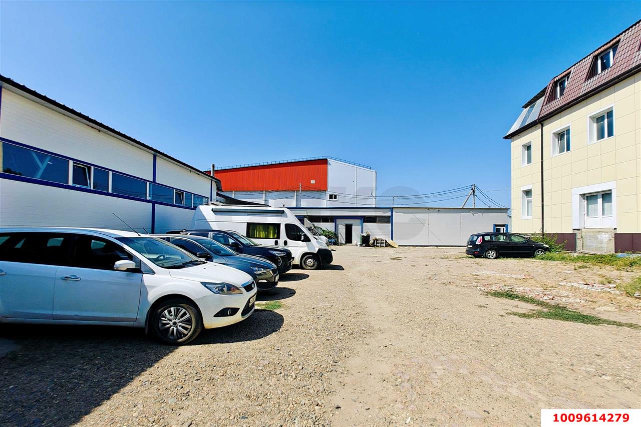 Фото №16: Отдельное здание 1500 м² - Краснодар, имени Петра Метальникова, ул. Московская