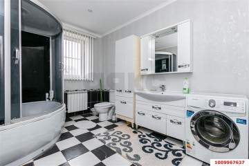 Фото №5: Дом 367 м² - Краснодар, мкр. Завод Радиоизмерительных Приборов, ул. Рощинская, 31