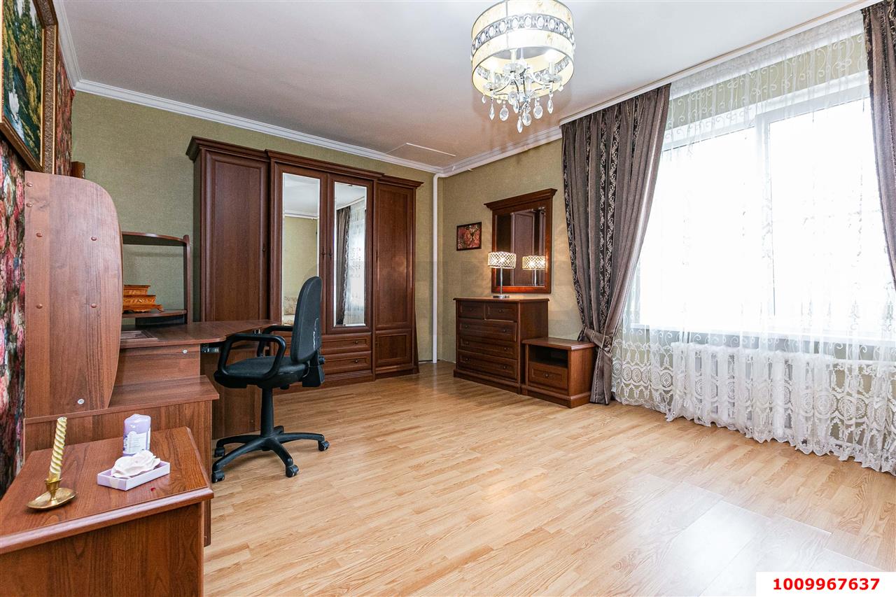 Фото №7: Дом 367 м² + 10 сот. - Краснодар, Калинино, ул. Рощинская, 31