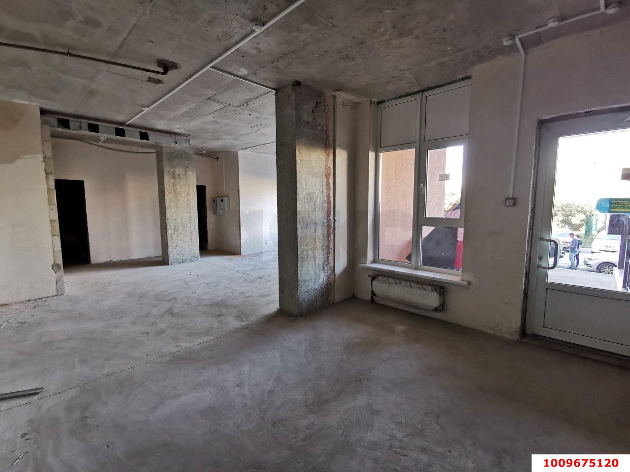 Фото №3: Коммерция 63 м² - Краснодар, Прикубанский внутригородской округ, мкр. имени Маршала Жукова, ул. Александра Покрышкина, 2/2