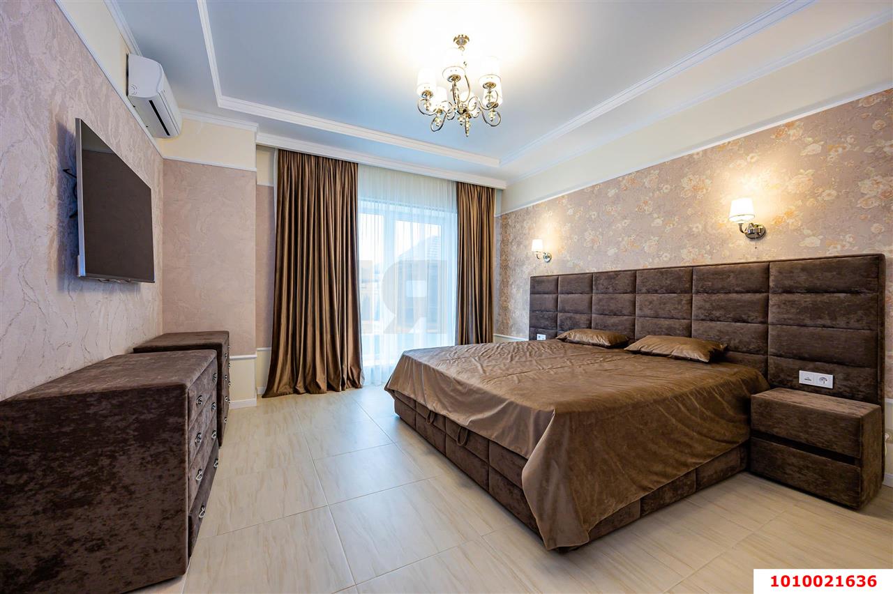 Фото №10: Дом 359 м² + 10 сот. - Краснодар, коттеджный  Зелёная Долина, ул. Саксонская, 29