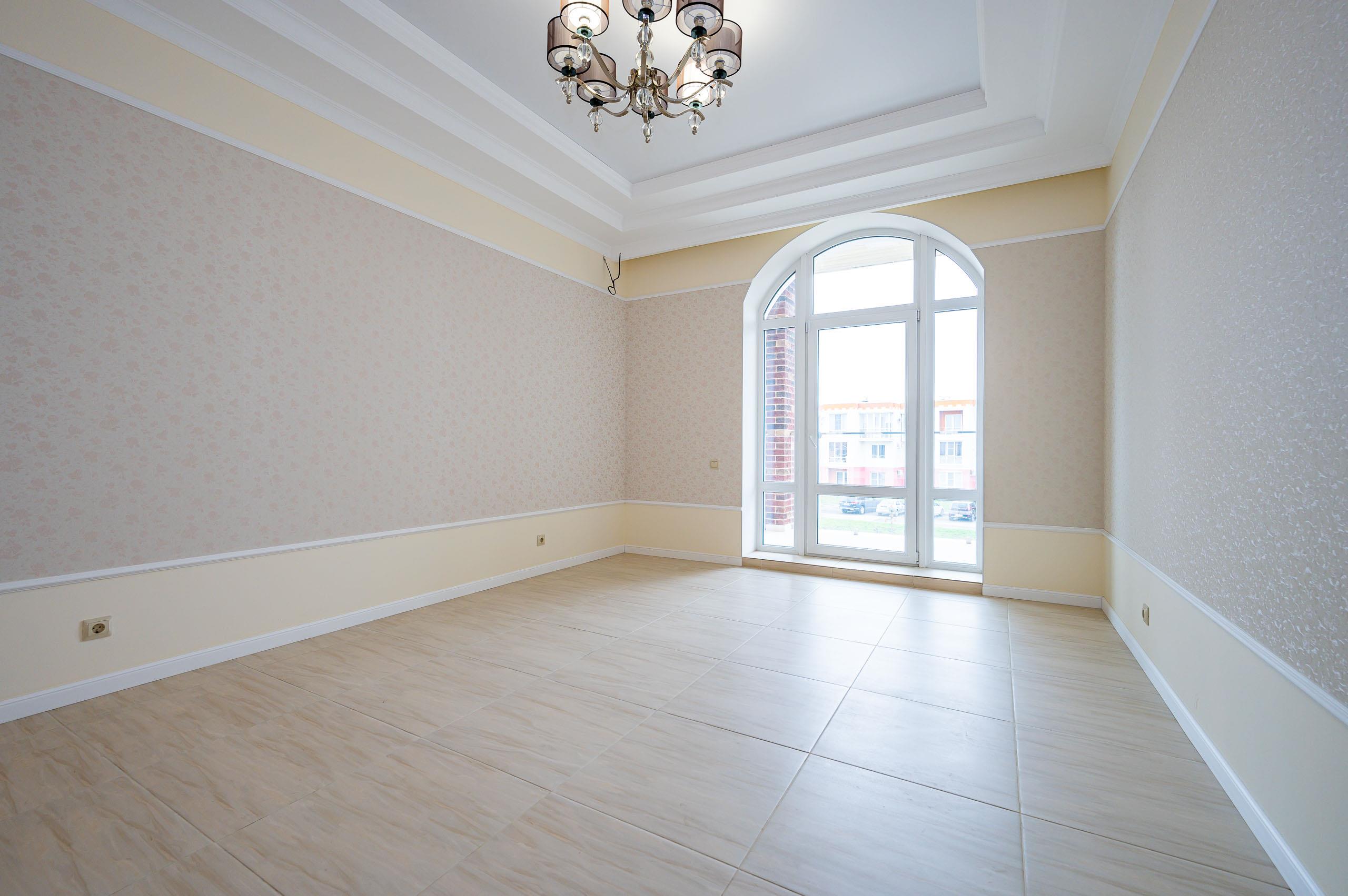 Фото №6: Дом <span class="whitespace-nowrap">359 м²</span> <span class="whitespace-nowrap">+ 10 сот.</span>, <span class="whitespace-nowrap">2 эт.</span> - Краснодар, Прикубанский внутригородской округ, п. коттеджный  Зелёная Долина, ул. Саксонская, 29