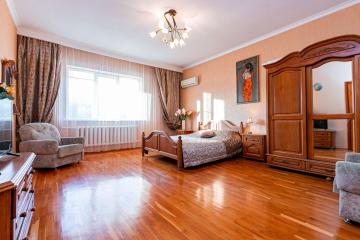 Фото №1: Дом 262 м² - Краснодар, мкр. Фестивальный, ул. Труда, 271