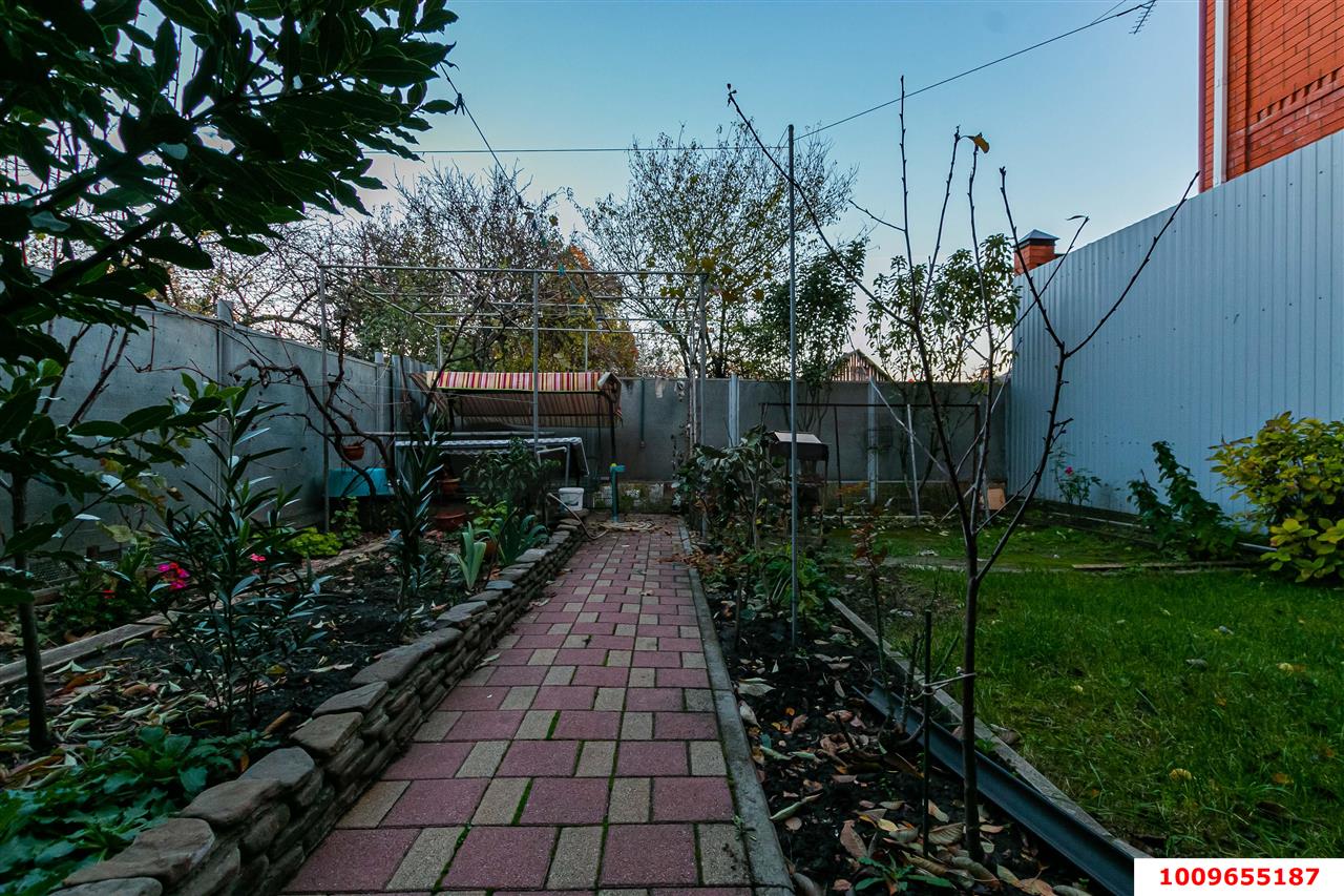 Фото №11: Дом 262 м² + 3.1 сот. - Краснодар, Западный внутригородской округ, мкр. Фестивальный, ул. Труда, 271