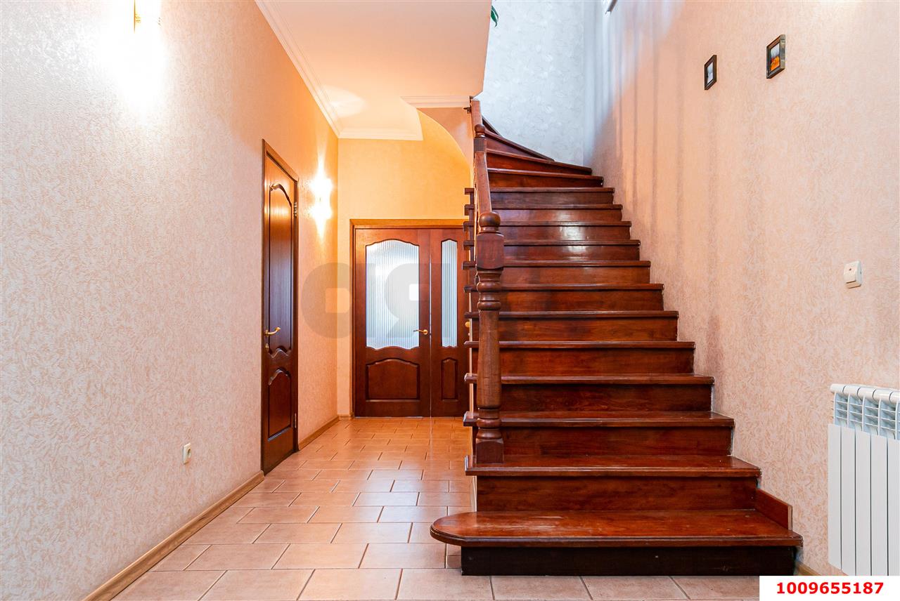 Фото №6: Дом 262 м² + 3.1 сот. - Краснодар, Западный внутригородской округ, мкр. Фестивальный, ул. Труда, 271