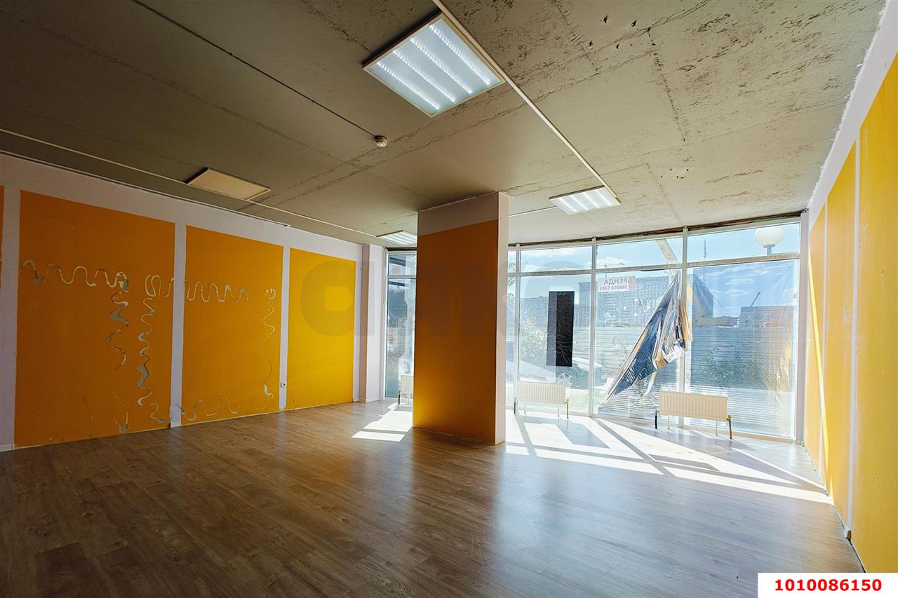 Фото №12: Торговое помещение 100 м² - Краснодар, жилой комплекс Инсити, ул. Командорская, 5/3