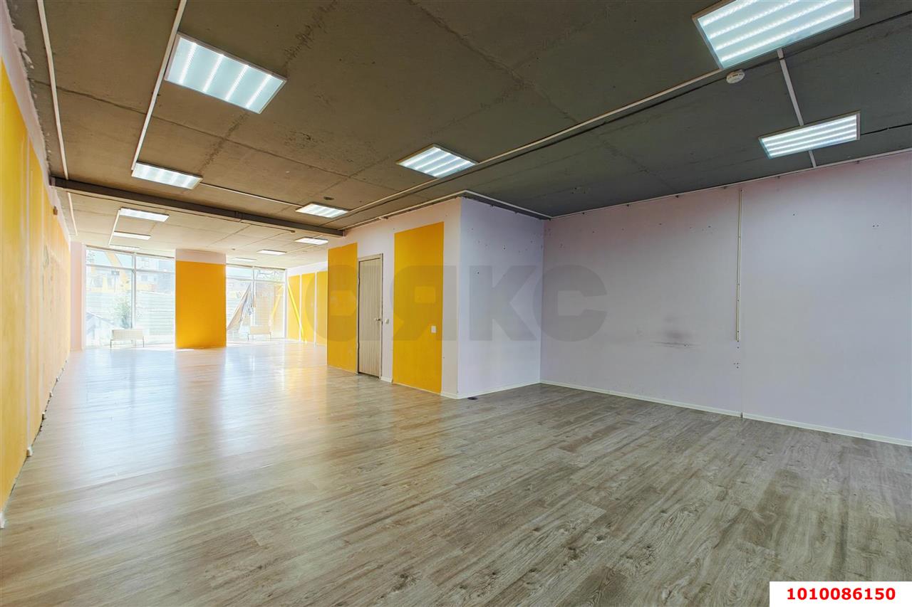 Фото №7: Торговое помещение 100 м² - Краснодар, жилой комплекс Инсити, ул. Командорская, 5/3