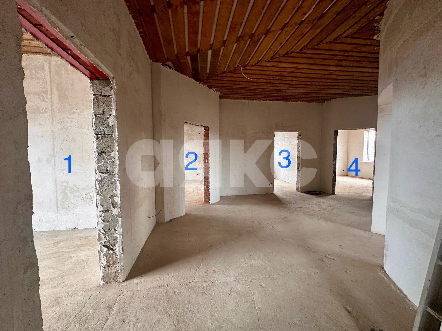 Фото №3: Дом 360 м² + 15 сот. - Курчанская, ул. Кирова, 1