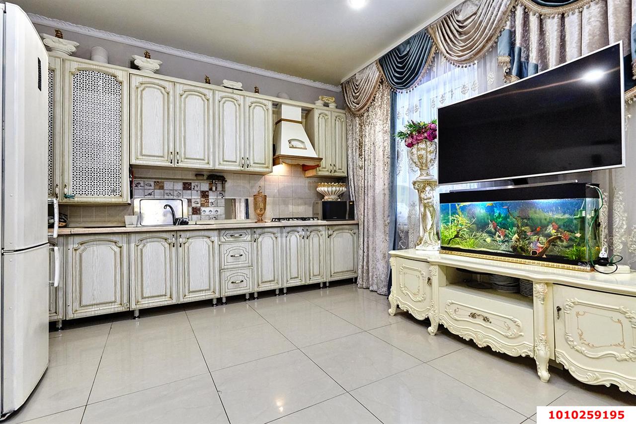 Фото №3: Таунхаус 199 м² + 3.89 сот. - Краснодар, Новознаменский, ул. Благовещенская, 29