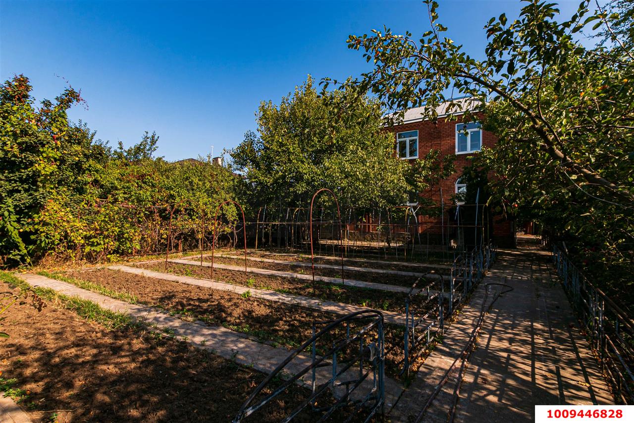 Фото №4: Дом 272 м² + 10.24 сот. - Заря, ул. Наречная, 182В
