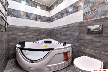 Фото №1: 3-комнатная квартира 90 м² - Краснодар, мкр. Музыкальный, ул. имени И.И. Дунаевского, 26