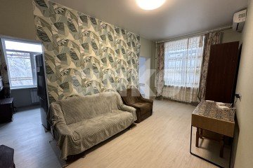 Фото №1: 3-комнатная квартира 48 м² - Мариуполь, р. Кальмиусский, ул. Челюскинцев, 2