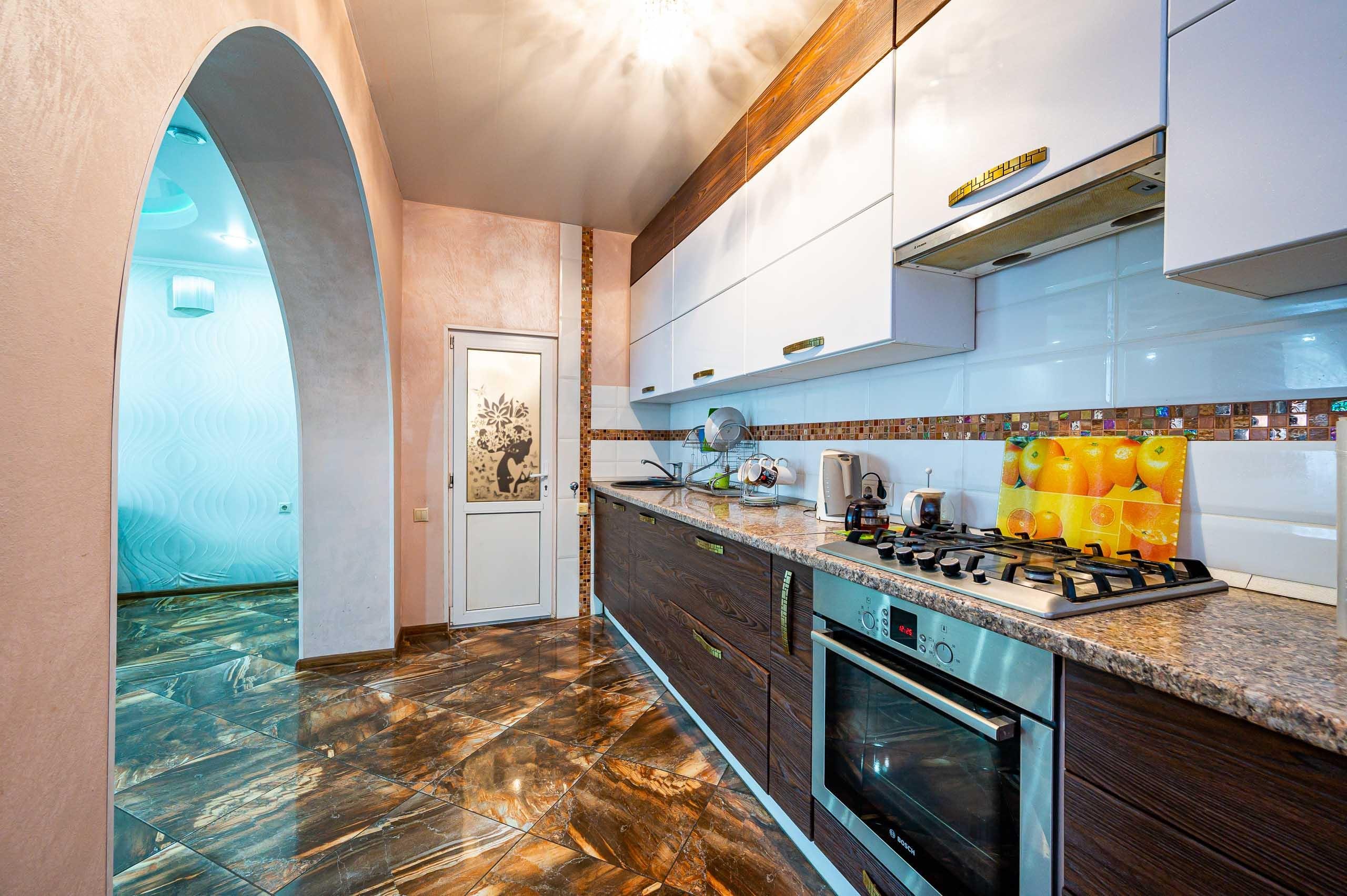 Фото №4: Дом 255 м² + 6 сот. - Краснодар, Прикубанский внутригородской округ, Микрохирургии глаза, мкр. СНТ № 1, ул. Абрикосовая, 557