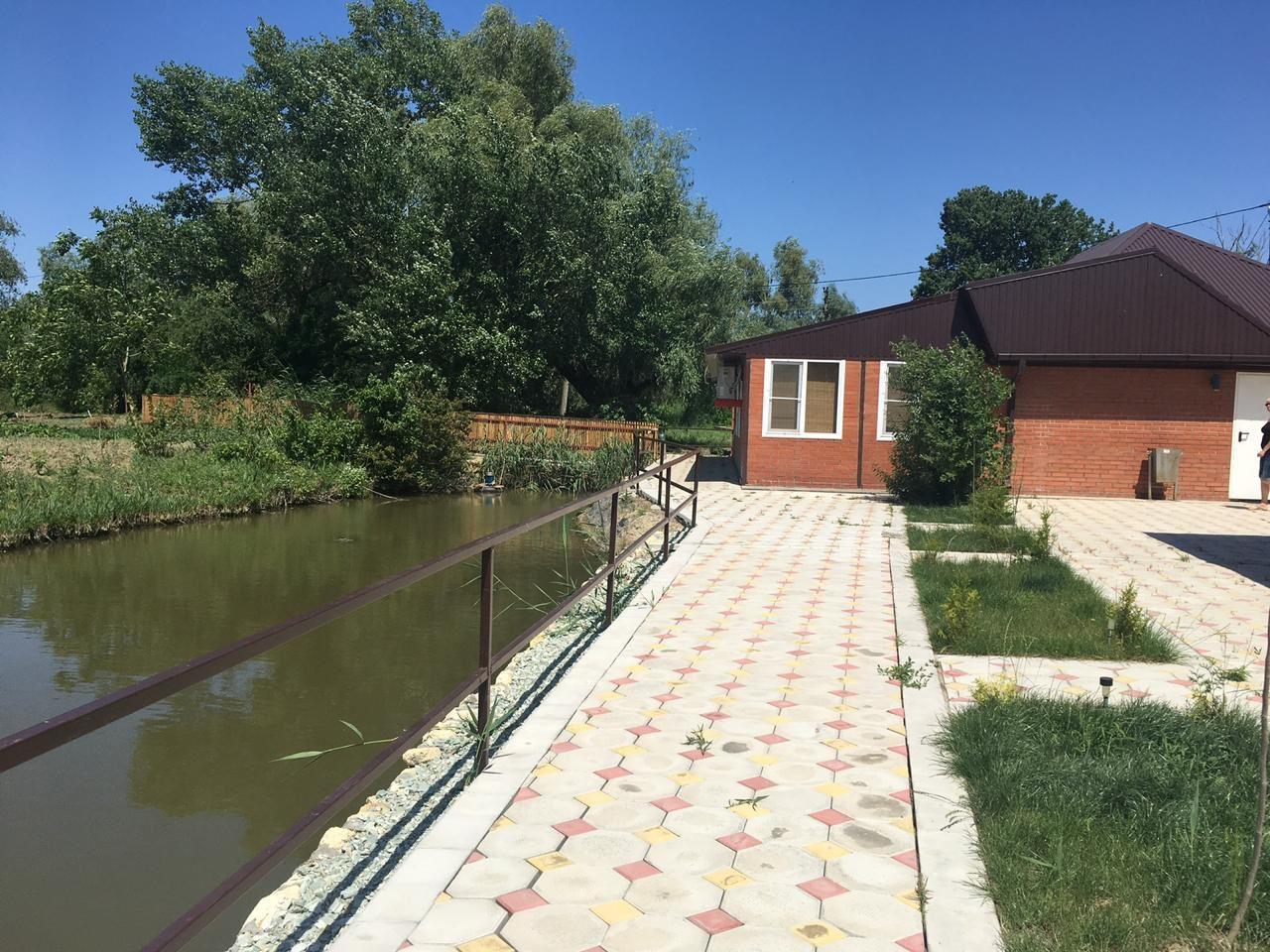 Фото №4: Коммерция 7000 м² - Чебургольская, ул. Советская, 182