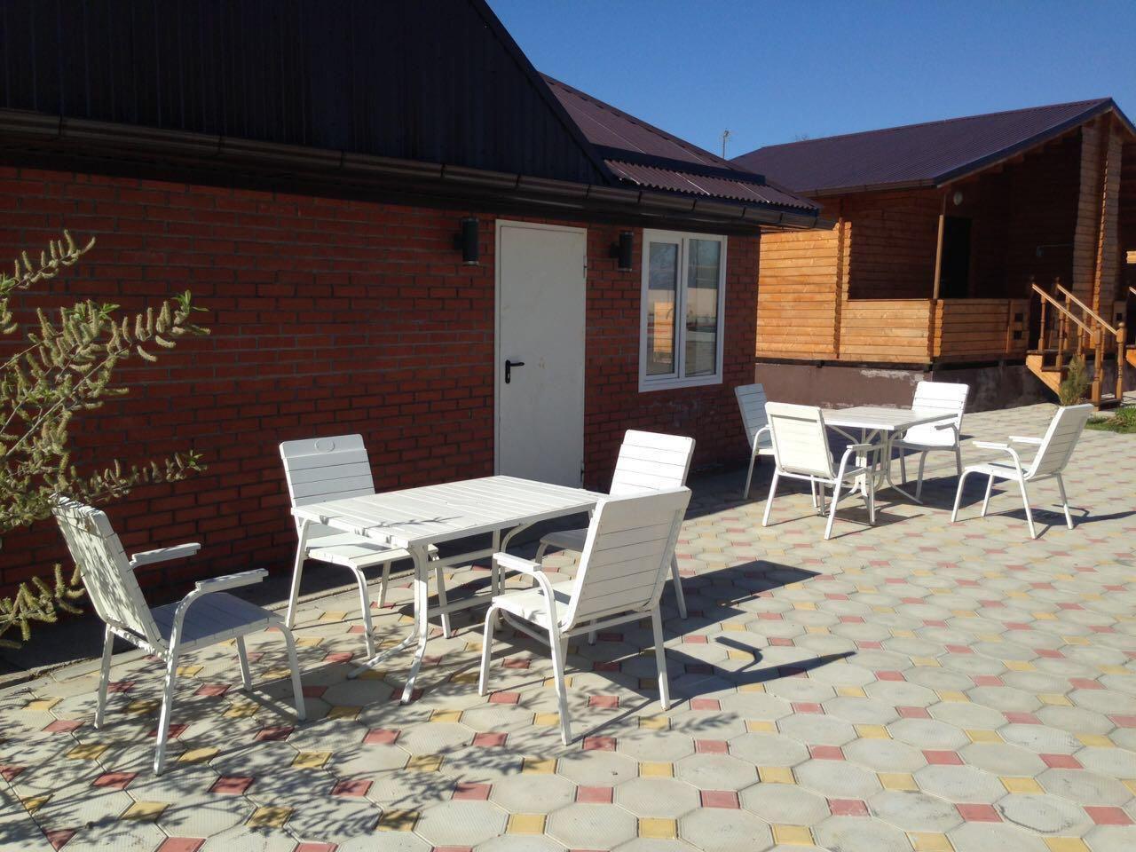 Фото №3: Коммерция 7000 м² - Чебургольская, ул. Советская, 182