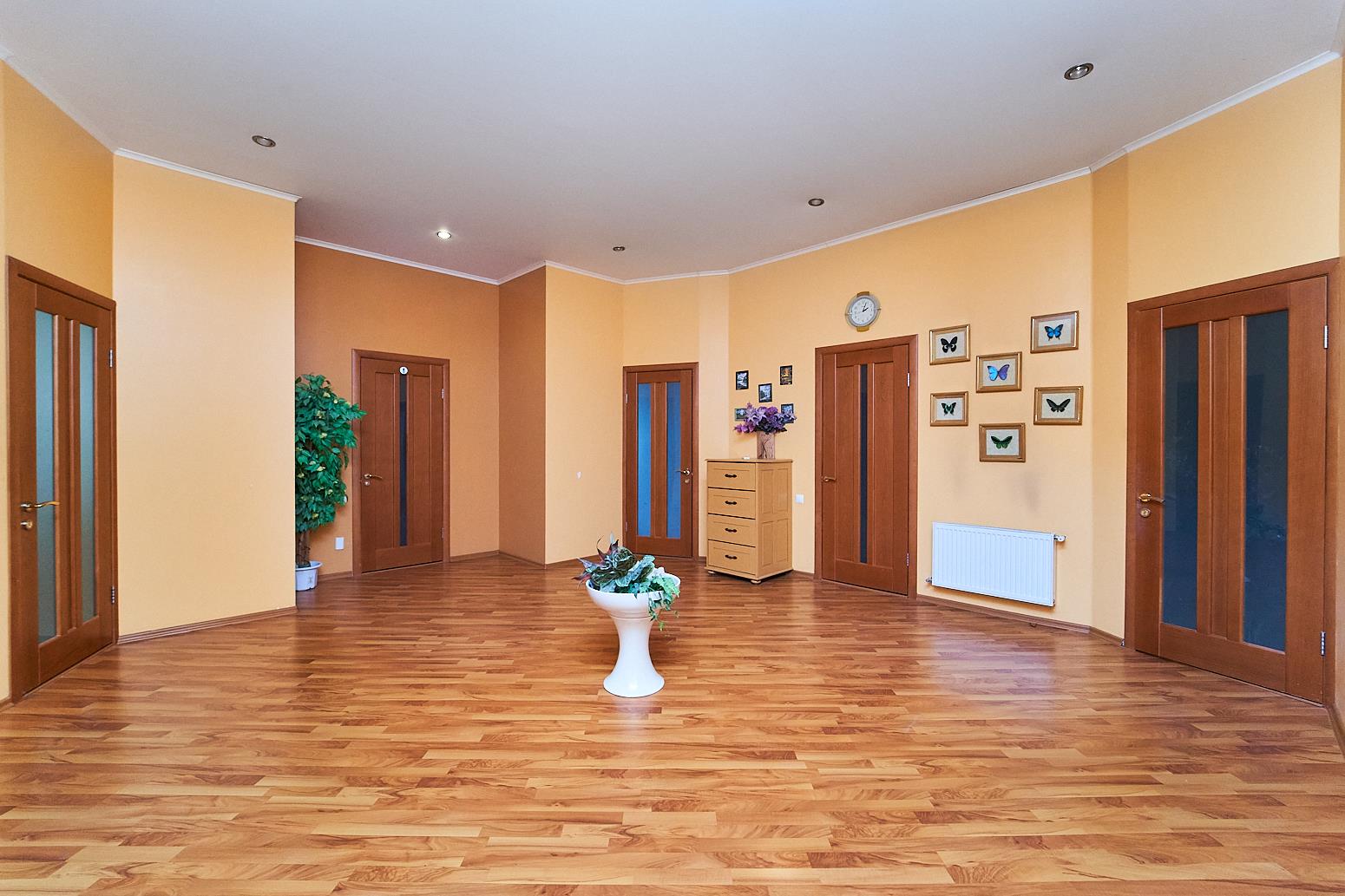 Фото №10: Дом 399 м² + 13 сот. - Краснодар, Прикубанский внутригородской округ, Калинино, мкр. Завод Радиоизмерительных Приборов, ул. Бульварная, 14