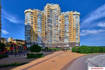 Фото №1: Торговое помещение 168 м² - Краснодар, мкр. Западный внутригородской округ, ул. Кожевенная, 26