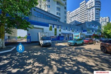 Фото №1: Торговое помещение 212 м² - Краснодар, мкр. жилой комплекс Форт Карасун, ул. Сормовская, 204/6