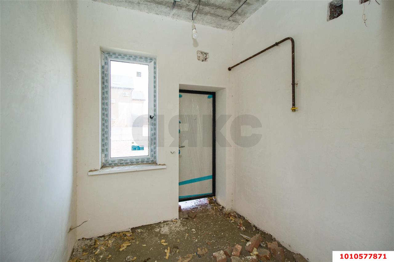 Фото №8: Дом 335 м² + 6 сот. - Краснодар, ул. Брюховецкая, 32