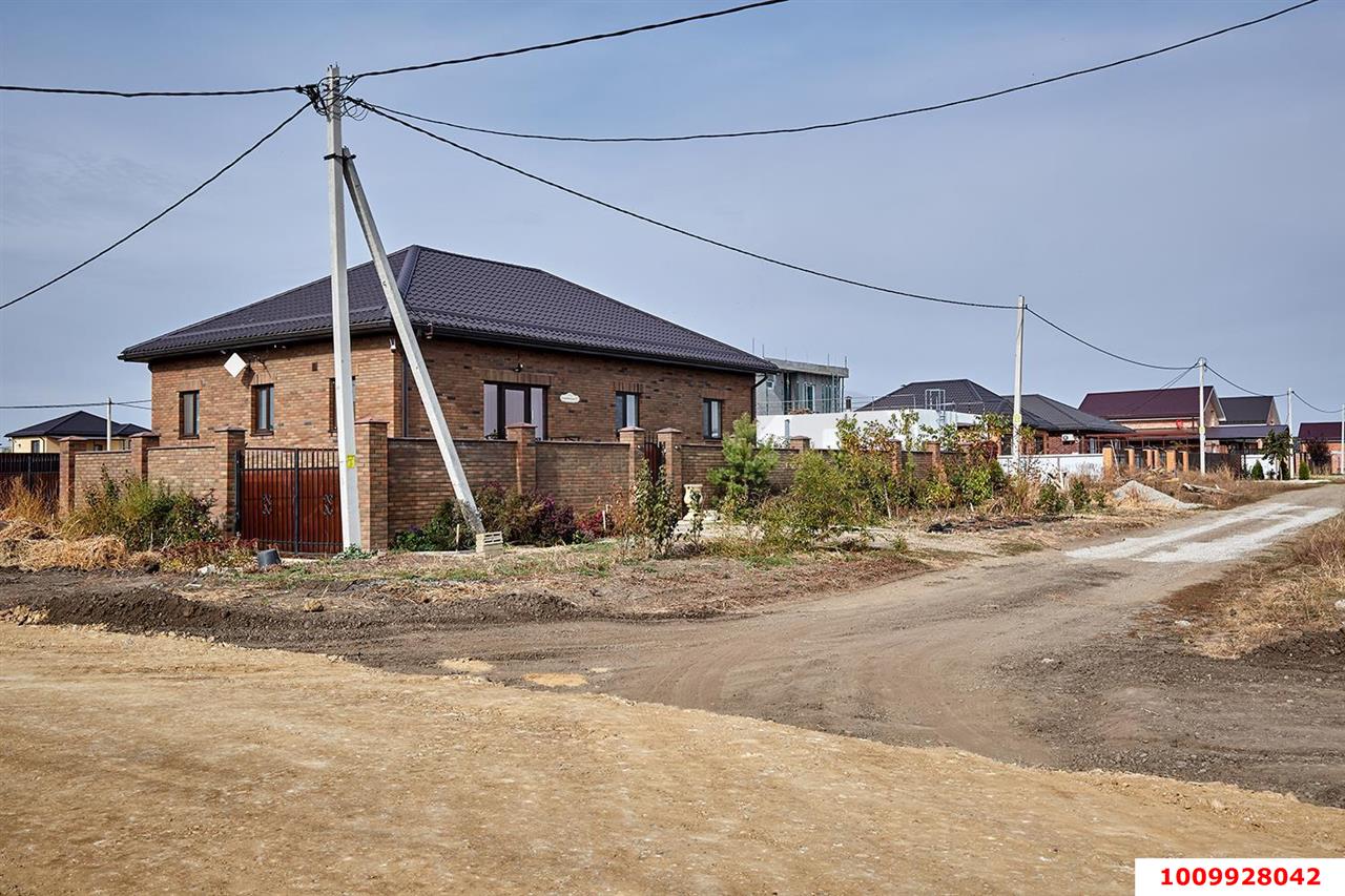 Фото №5: Земельный участок 8 сот. - Краснодар, Прикубанский внутригородской округ, мкр. жилой комплекс Испания, ул. Севильская, 39