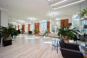 Фото №5: Коммерция 567 м² - Краснодар, мкр. Центральный, ул. Мира, 35